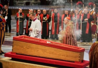 A Guide to Visiting Rome for Pope Francis’ Funeral
