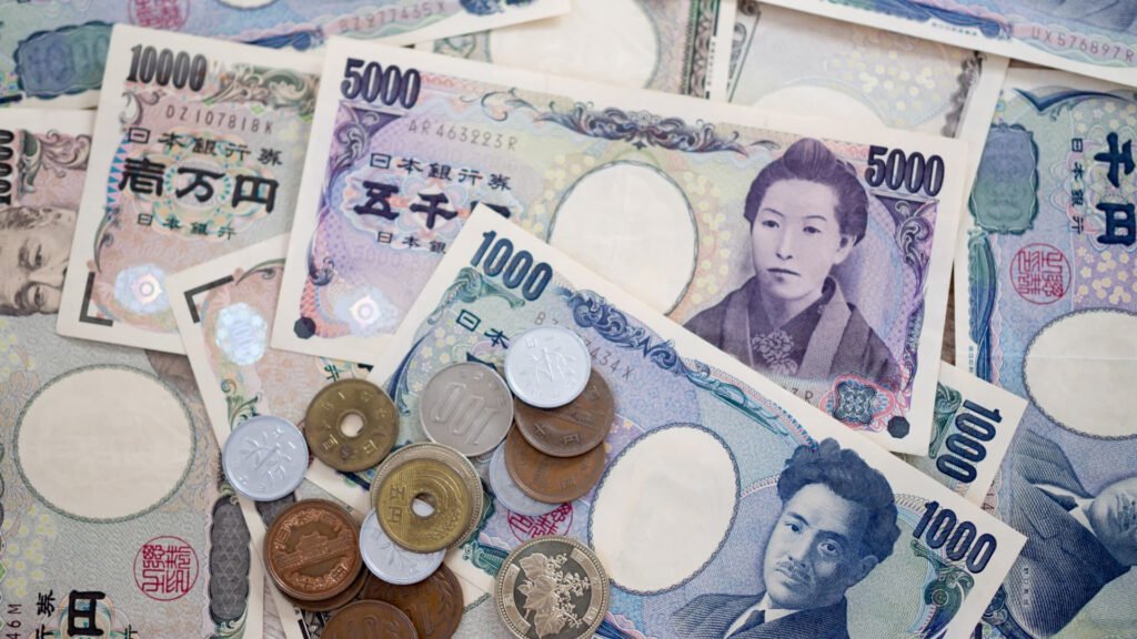Japanese currency