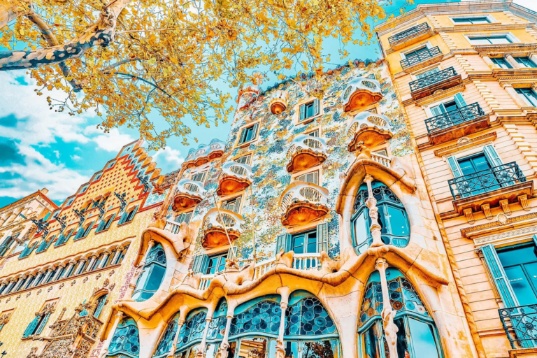 What to See in Barcelona: 15 Must-Visit Attractions