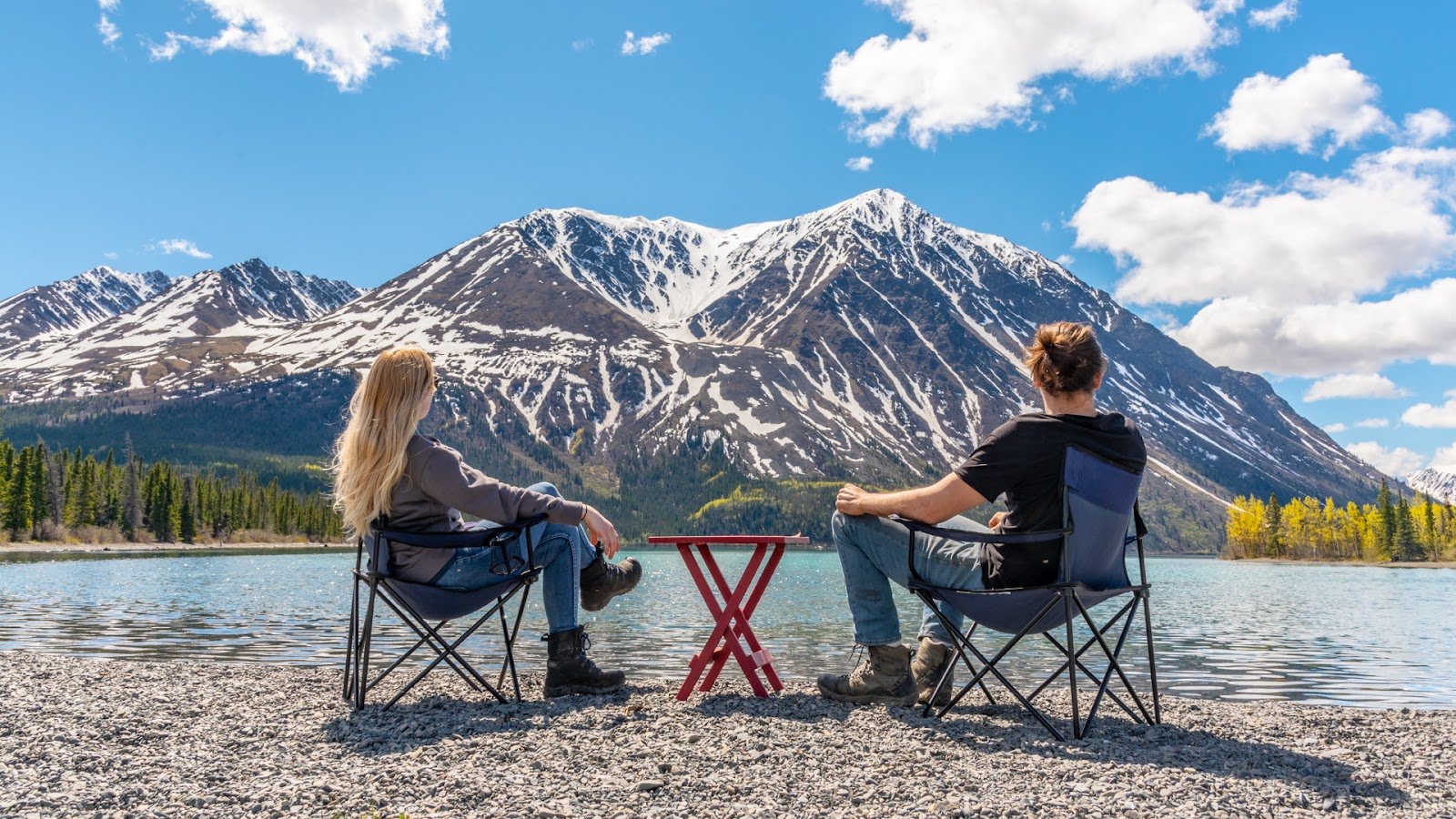 Tourists in Canadian National Park