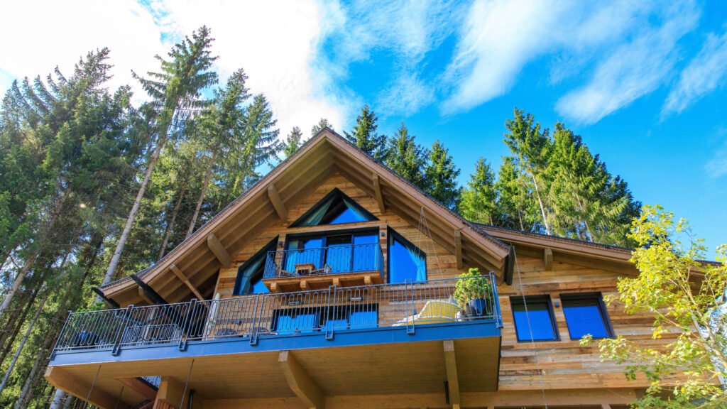 Treehouse lodge